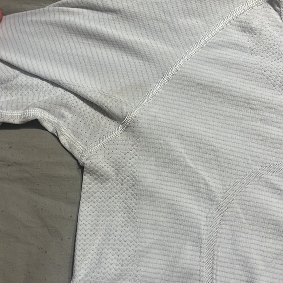 lululemon swiftly tech - Picture 4 of 6